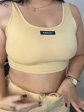karla hotgirl online show from May 3, 12:38 am