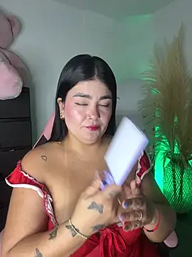 karla hotgirl online show from June 11, 1:05 am