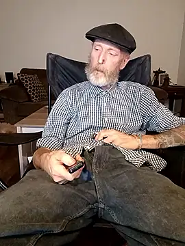 Snapshot of filthymind619 chatting on November 1, 2:46 am filthymind619 online show from November 1, 2:46 am