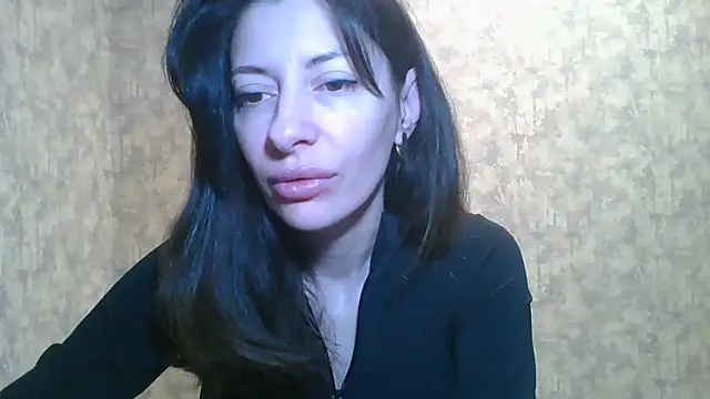 Snapshot of LissaBlossom chatting on January 11, 4:38 am LissaBlossom online show from January 11, 4:38 am
