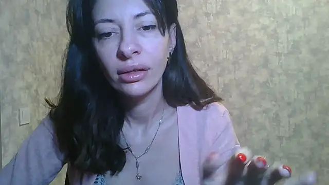 Snapshot of LissaBlossom chatting on January 13, 5:01 am LissaBlossom online show from January 13, 5:01 am
