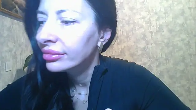 Snapshot of LissaBlossom chatting on October 6, 3:59 am LissaBlossom online show from October 6, 3:59 am