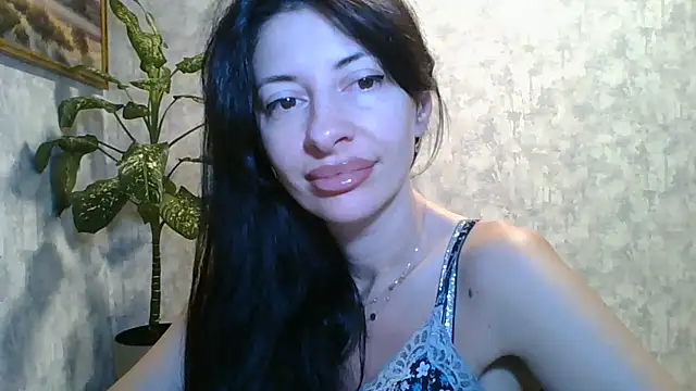 LissaBlossom online show from July 3, 4:30 am