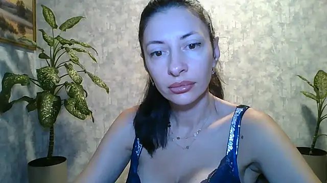LissaBlossom online show from August 2, 3:05 am
