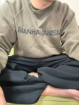 Snapshot of K0718 chatting on February 7, 4:16 am K0718 online show from February 7, 4:16 am