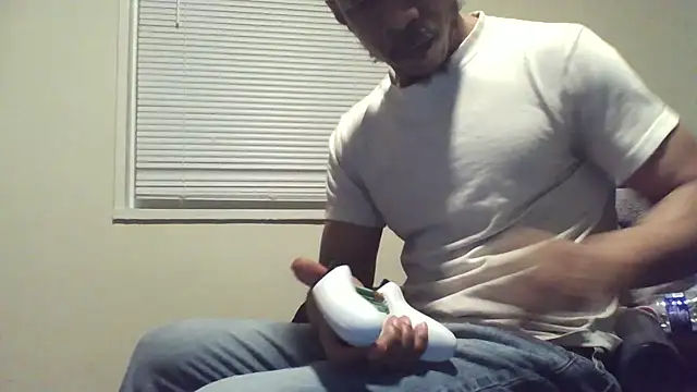 MrDaddyBbSnake online show from March 13, 12:59 am