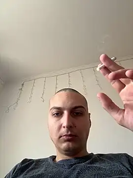 Manijak38 online show from March 18, 8:28 am