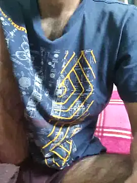 TOPMOON001 online show from December 19, 7:21 pm