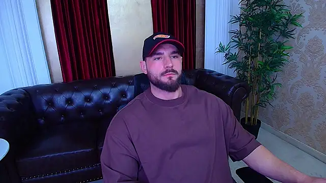 AdamJamesonn online show from November 5, 6:02 am