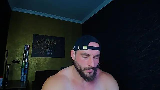 Snapshot of AdamJamesonn chatting on June 5, 4:52 am AdamJamesonn online show from June 5, 4:52 am