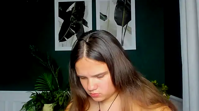 Snapshot of AdeleCruz chatting on May 8, 12:10 pm AdeleCruz online show from May 8, 12:10 pm