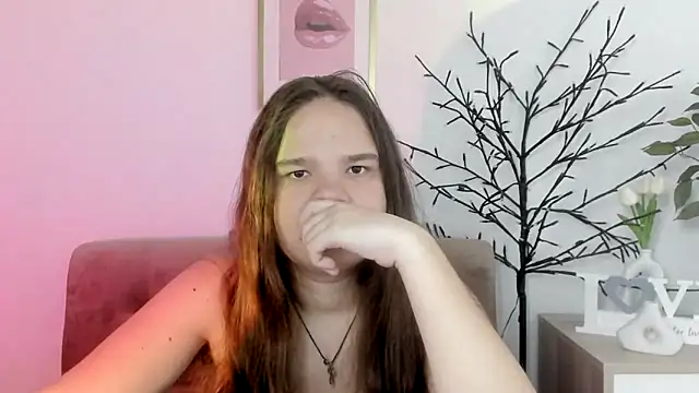 Snapshot of AdeleCruz chatting on May 22, 12:00 pm AdeleCruz online show from May 22, 12:00 pm