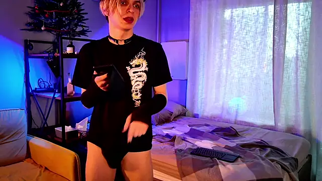 Snapshot of leon_yuugen chatting on January 30, 10:29 am leon yuugen online show from January 30, 10:29 am