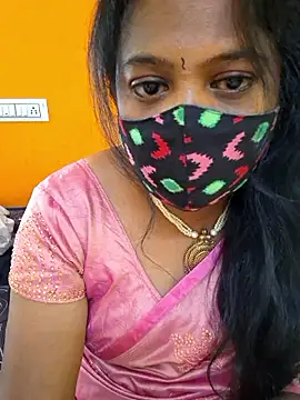 Snapshot of kanikasree chatting on May 8, 8:52 am kanikasree online show from May 8, 8:52 am
