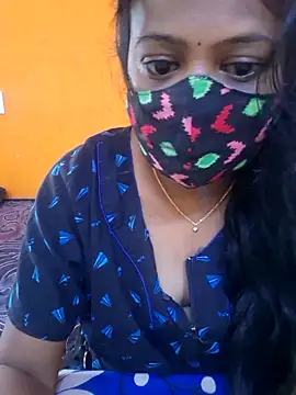 Snapshot of kanikasree chatting on May 25, 3:01 am kanikasree online show from May 25, 3:01 am