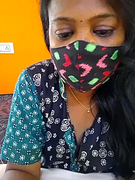 Snapshot of kanikasree chatting on May 29, 6:22 am kanikasree online show from May 29, 6:22 am