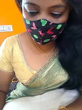 Snapshot of kanikasree chatting on June 4, 3:23 am kanikasree online show from June 4, 3:23 am