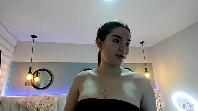 Snapshot of chelsea_bolton_ chatting on May 8, 12:10 pm chelsea bolton online show from May 8, 12:10 pm