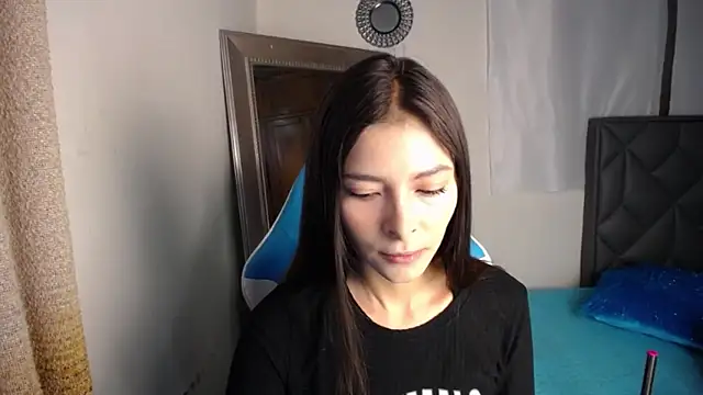 Snapshot of Aleska_Miami chatting on October 20, 2:39 pm Aleska Miami online show from October 20, 2:39 pm