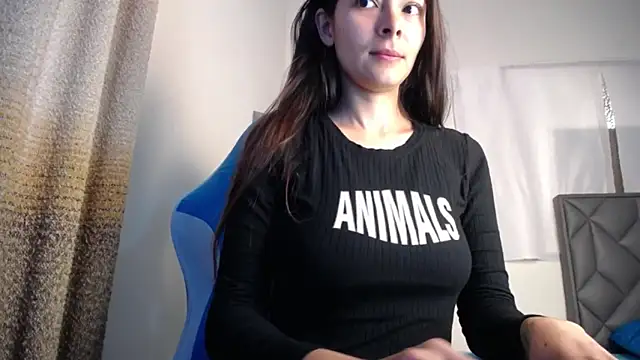 Snapshot of Aleska_Miami chatting on November 10, 2:38 pm Aleska Miami online show from November 10, 2:38 pm