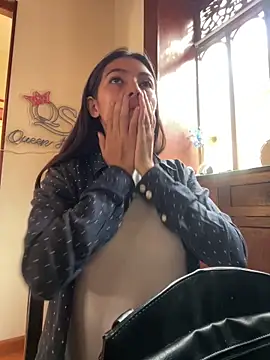 Aleska Miami online show from February 20, 1:55 pm