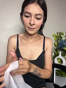 Aleska Miami online show from June 8, 3:34 pm