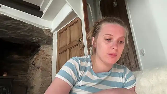 Ella-82 online show from June 29, 5:57 pm