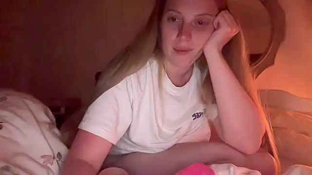 Ella-82 online show from July 7, 7:29 pm