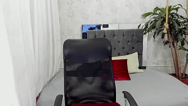 blondie lover69 online show from September 21, 8:43 pm