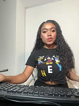 JasmineRose7 online show from November 26, 11:06 pm