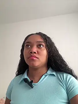 Snapshot of JasmineRose7 chatting on May 7, 1:27 pm JasmineRose7 online show from May 7, 1:27 pm