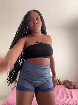 Snapshot of JasmineRose7 chatting on May 17, 12:23 pm JasmineRose7 online show from May 17, 12:23 pm