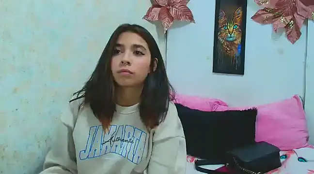 Rousse violett online show from January 7, 10:41 pm