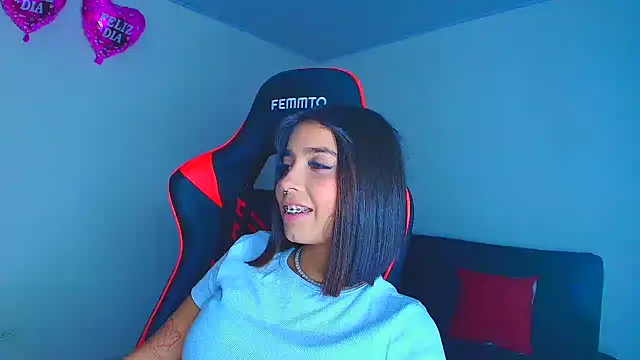 Rousse violett online show from October 18, 1:30 am