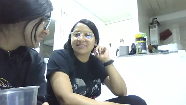 Snapshot of nebulayceleste_69 chatting on November 11, 1:27 am nebulayceleste 69 online show from November 11, 1:27 am