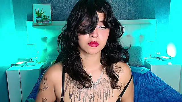 Snapshot of gabriela_cortez chatting on February 26, 10:42 pm gabriela cortez online show from February 26, 10:42 pm