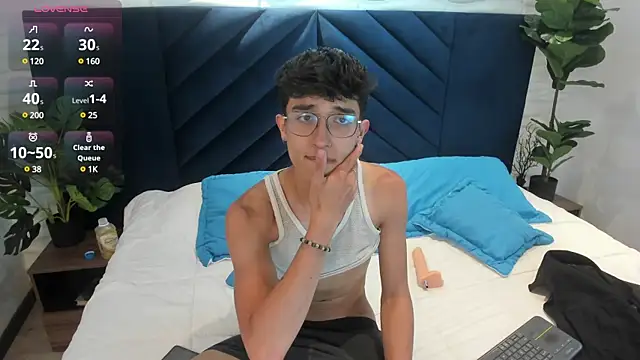 tim  fox online show from February 13, 8:24 pm