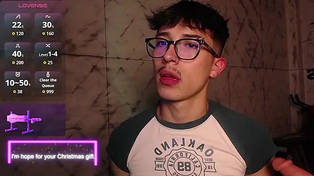 tim  fox online show from December 21, 11:28 am