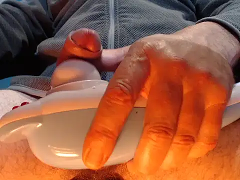 Snapshot of itsmeyes69 chatting on September 27, 10:59 pm itsmeyes69 online show from September 27, 10:59 pm