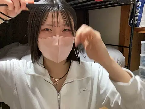 Snapshot of sakuchaaa_2525 chatting on January 31, 2:39 pm sakuchaaa 2525 online show from January 31, 2:39 pm