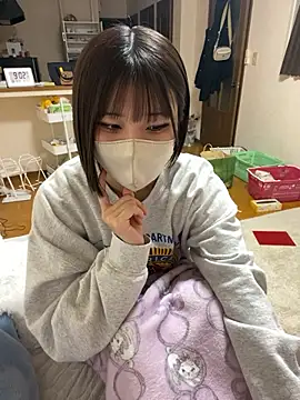 Snapshot of sakuchaaa_2525 chatting on October 9, 12:03 pm sakuchaaa 2525 online show from October 9, 12:03 pm