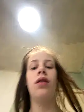 VioletxBlue online show from December 17, 11:05 am