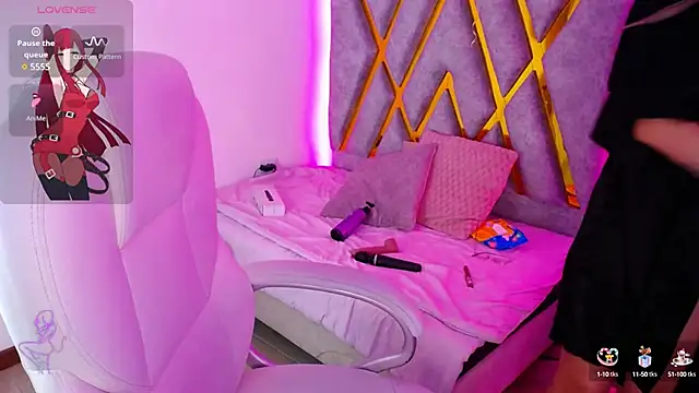 SussanHottye1  online show from March 5, 2:12 pm