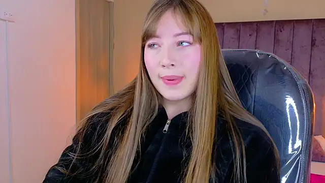 Dahlia Rousse online show from January 15, 10:35 pm