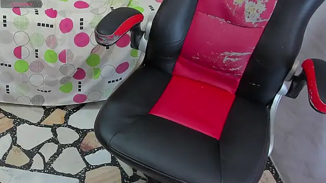 CamyMature online show from January 27, 9:11 pm