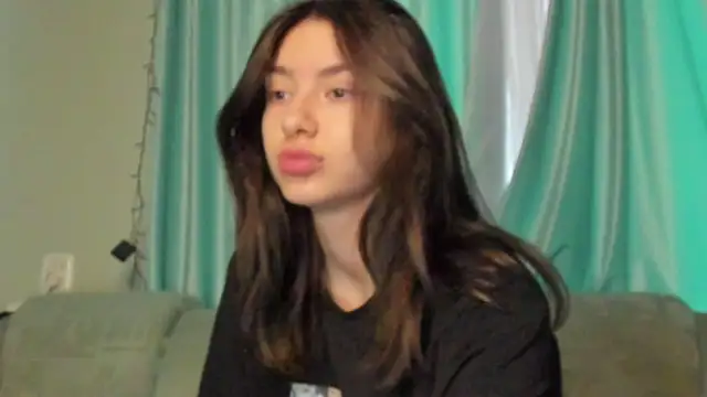 honey love honeyy online show from January 21, 1:00 pm