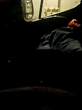 Snapshot of Lukas2204 chatting on October 7, 2:09 am Lukas2204 online show from October 7, 2:09 am