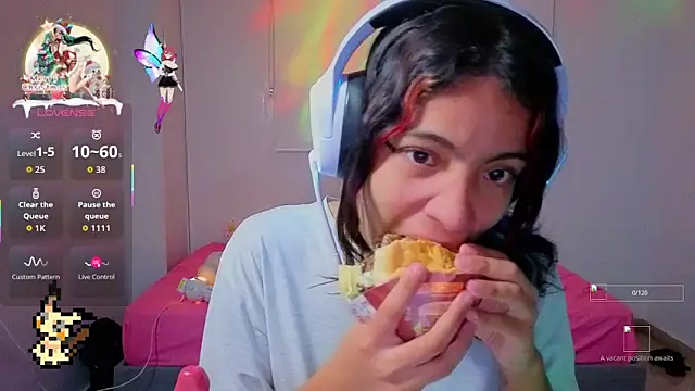 Lovelyamyy online show from November 29, 4:26 am