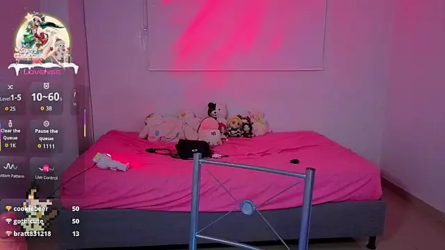 Lovelyamyy online show from December 5, 8:23 am