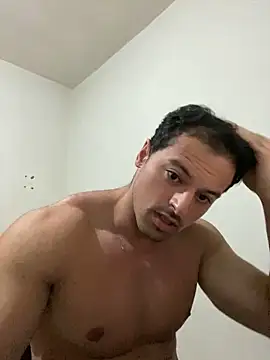 Lucasfit24 online show from February 3, 11:42 am